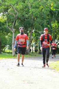 BIB: 0221, 0199
                            <button type="button" onclick="openModal(5131272)" class="btn btn-primary btn-sm float-right btn-popup" data-toggle="modal" data-target=".modal-high-quality">
                        <i class="fas fa-shopping-cart"></i> Add to Cart
                    </button>
                                            <button type="button" onclick="isThisMe(5131272, true)" class="btn btn-success btn-sm float-right btn-popup btn-isme hidden" data-toggle="tooltip" data-placement="bottom" title="นี่คือรูปของคุณใช่ไหม คลิกที่นี่เพื่อเอาเข้าอัลบั้ม">
                        <i class="fas fa-plus"></i> Add to album
                    </button>
                    <button type="button" onclick="isThisMe(5131272, false)" class="btn btn-warning btn-sm float-right btn-popup btn-isnotme hidden">
                        <i class="fas fa-ban"></i> Remove from album
                    </button>